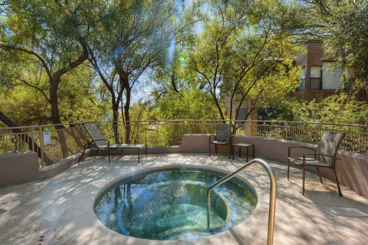 Ventana Retreat Apartment Тусон Екстериор снимка
